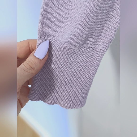 ✨ HOST PICK ✨ Long Lilac Turtleneck - Simons - Picture 5 of 6